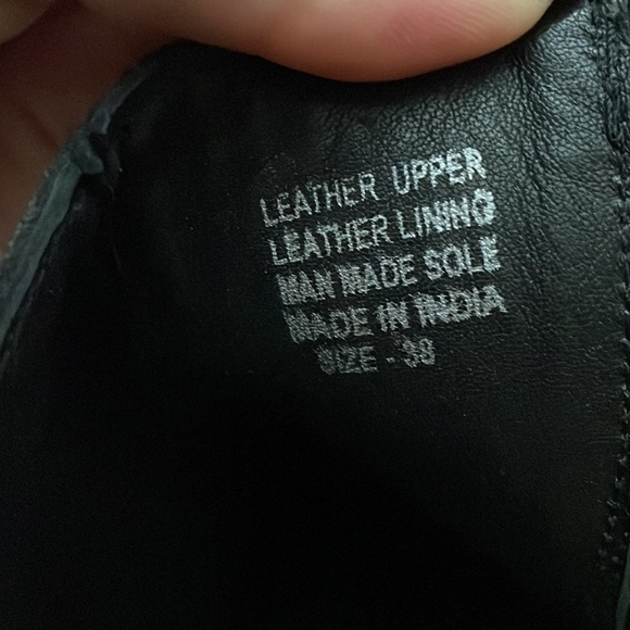 NEW Leather Heeled Black Boots from Plenty Store - Picture 7 of 12